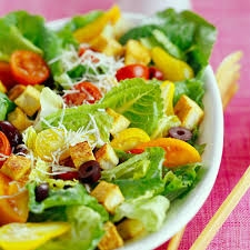 DÙNG SALAD ĐỂ GIẢM CÂN THÌ KHÔNG NÊN KÈM THEO NHỮNG THỨ NÀY...